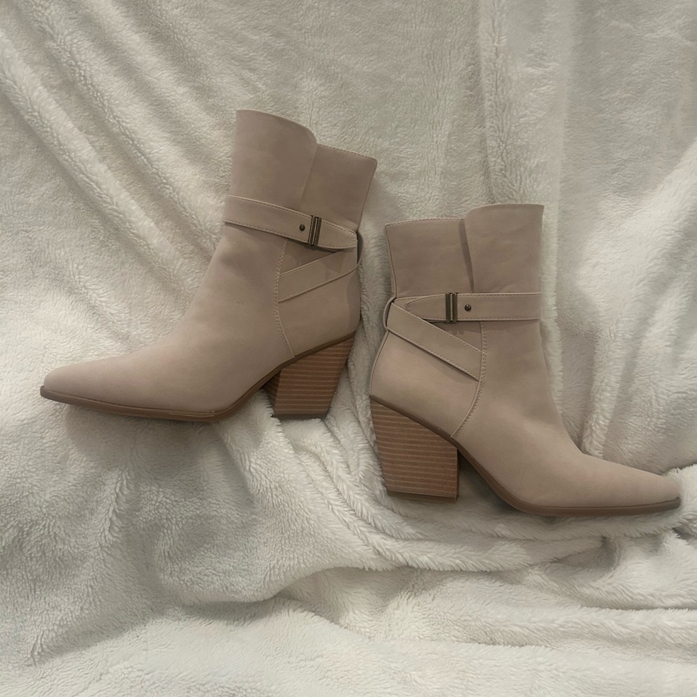 Soul by Naturalizer Women's Mocha Ankle Boots Size 9
